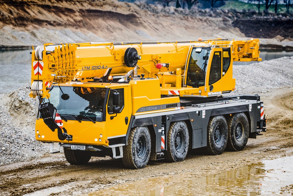 Автокран либхер. Liebherr LTM 1090. Автокран Liebherr LTM 1090. Liebherr LTM 1090-4.2. Liebherr LTM-1090/2.